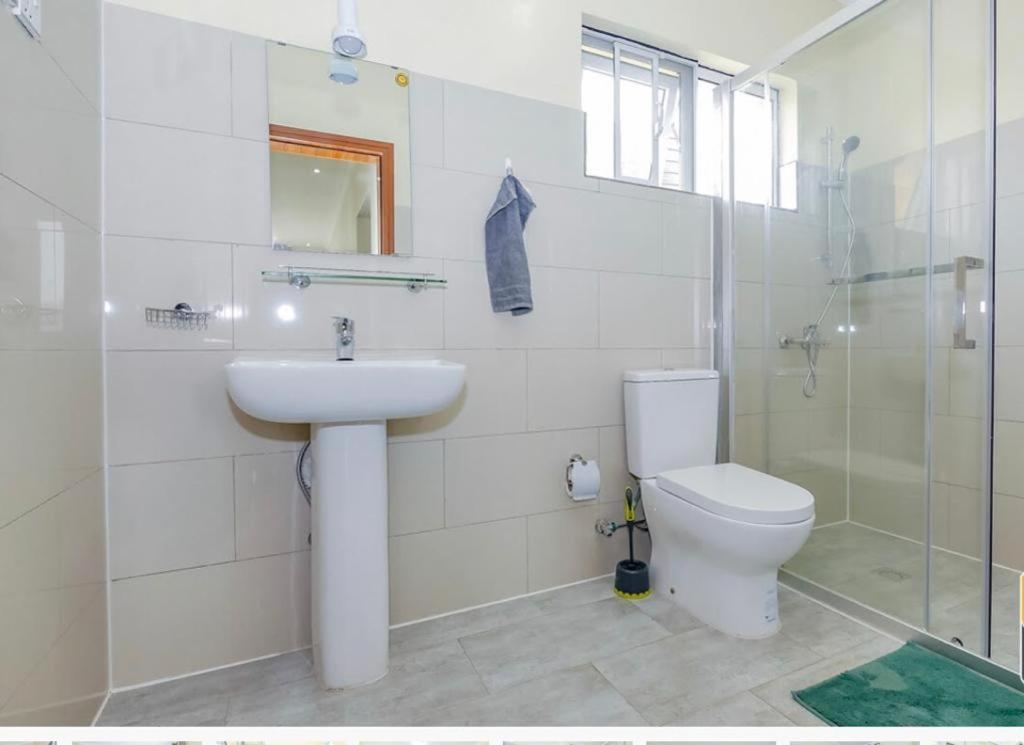 Adriel Homes Kigali Luaran gambar