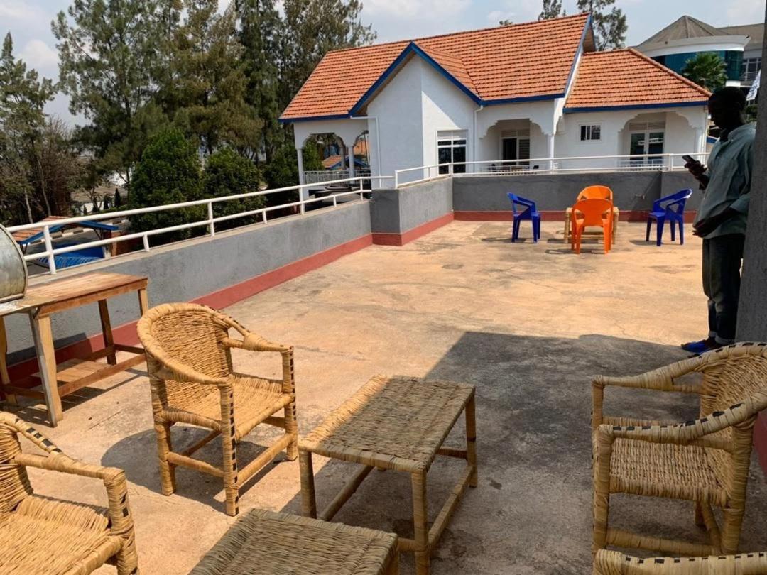 Adriel Homes Kigali Luaran gambar